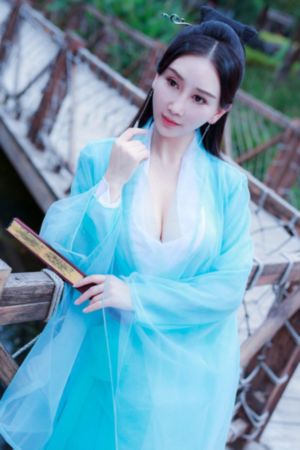 奇异家庭